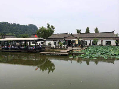 18个人的南通行