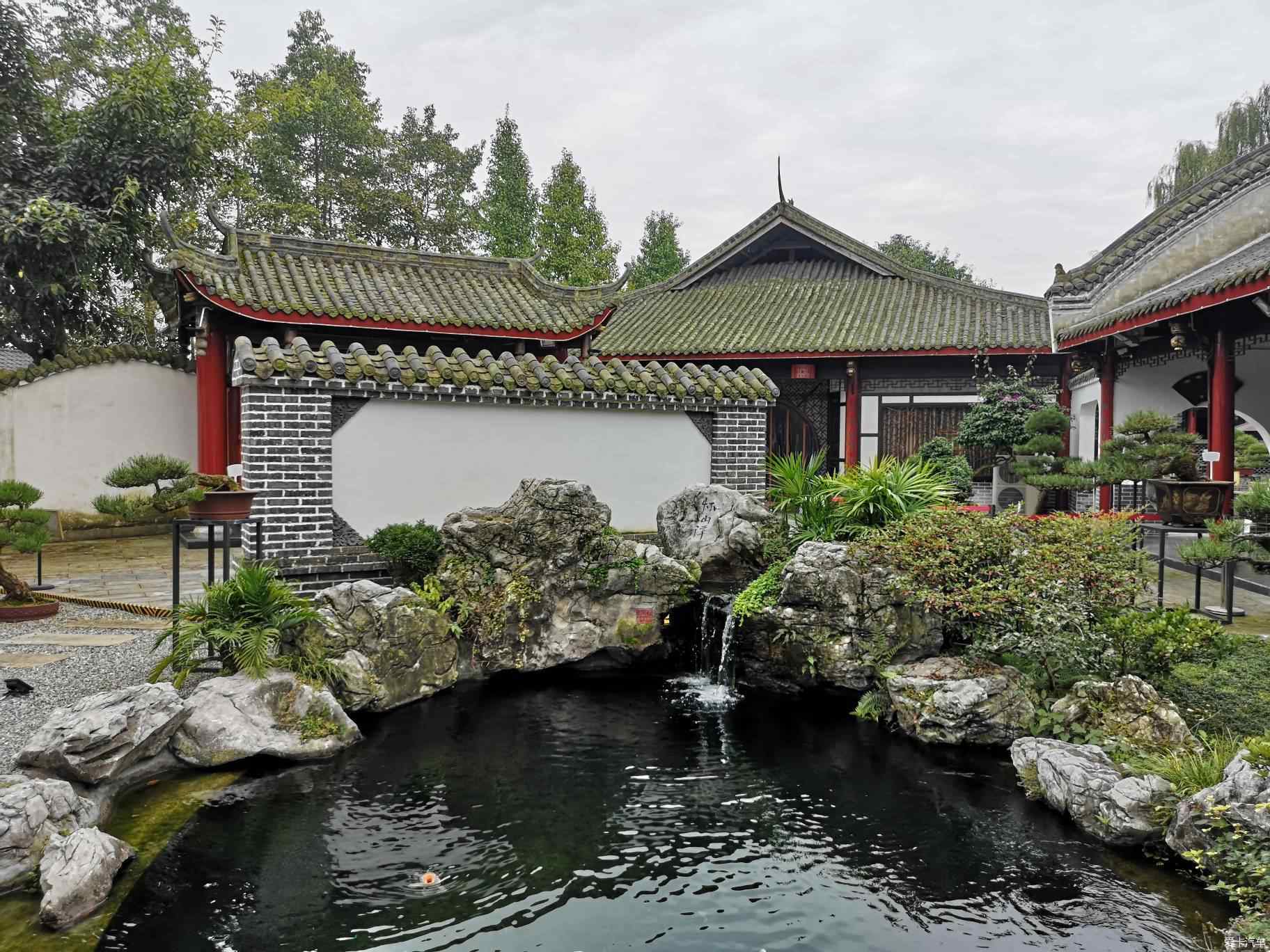 超级农家乐 现代乡村休闲新风尚